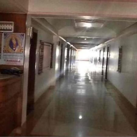 Hotel Ambrosia Kalyan Ngoại thất bức ảnh